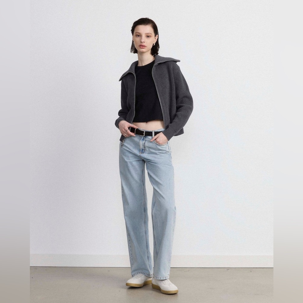 The Courtney Loose Jean in Washed Blue BY Frank & Oak Size 26